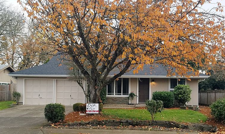 1st image of 158 Lynnbrook Dr