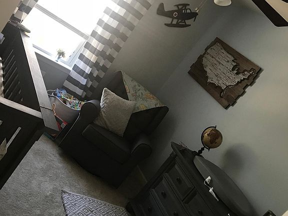 5th image of 23181 Mountain Laurel Ln