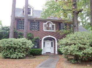 3211 Willowbend Rd, Montgomery, TX 77356