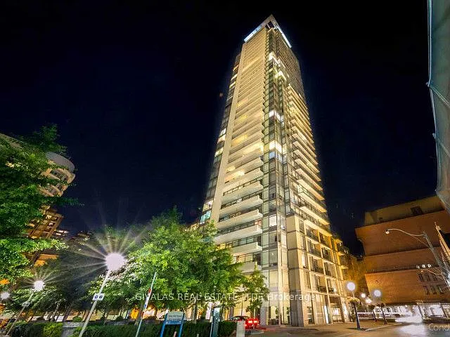 18 Yorkville Ave #607