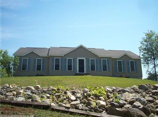 169 Pleasant St, Norway, ME 04268