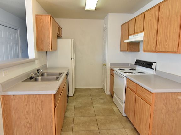 3rd image of 2200 Wright Way APT C
