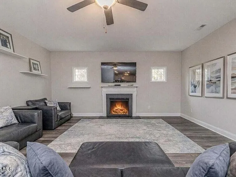 125 Love Grove Church Rd — Photo 4