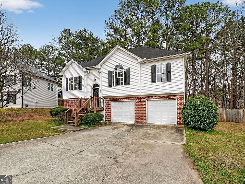 1st image of 5615 Mayfair Crossing Dr