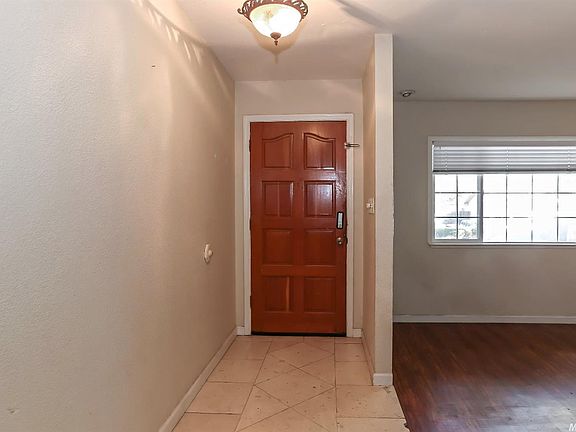 2nd image of 6559 Mauana Way