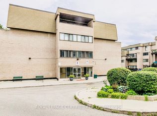 2095 Roche Ct #112, Mississauga, ON L5K2C8