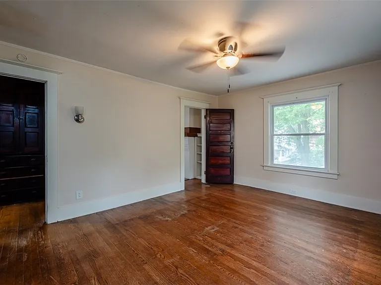 376 Barrington St — Photo 24