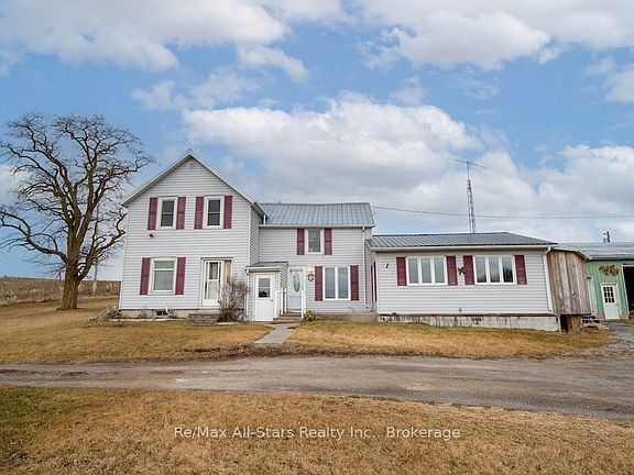 3rd image of 328 Carmel Rd