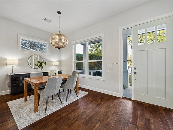 4th image of 4204 Rosedale Ave