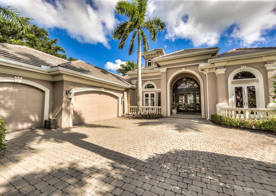 1st image of 10016 Idle Pine Ln