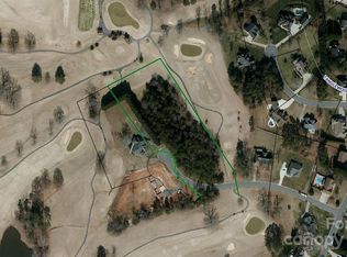 4005 Shadowood Ln NE, Hickory, NC 28601