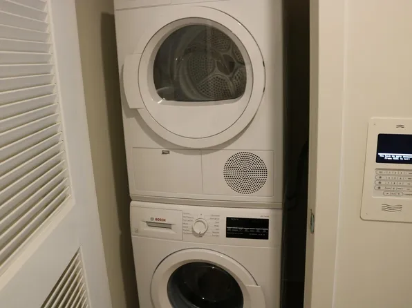 201 Marin Boulevard image 11 of 58