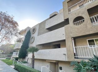 2120 E Hill St UNIT 301, Signal Hill, CA 90755