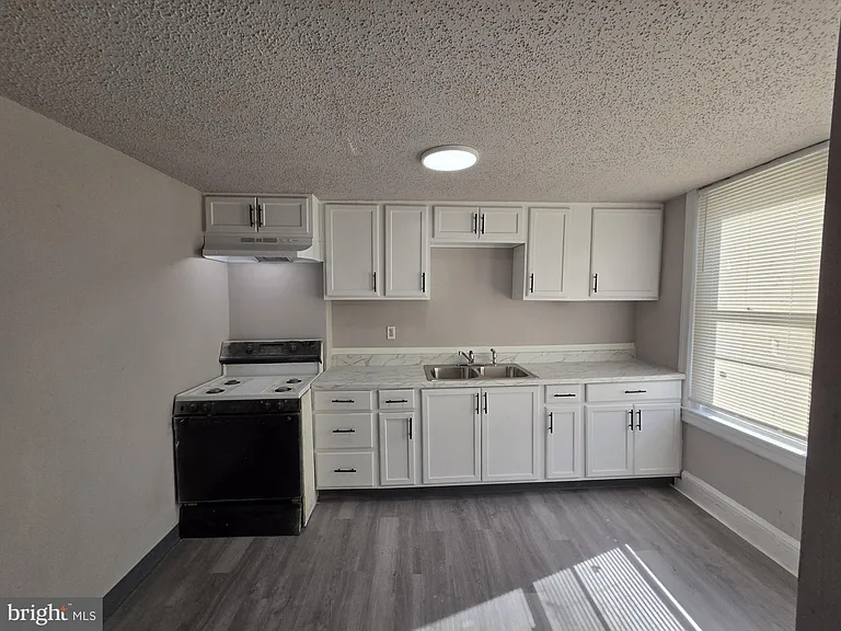 6413 Old York Rd #2 — Photo 10