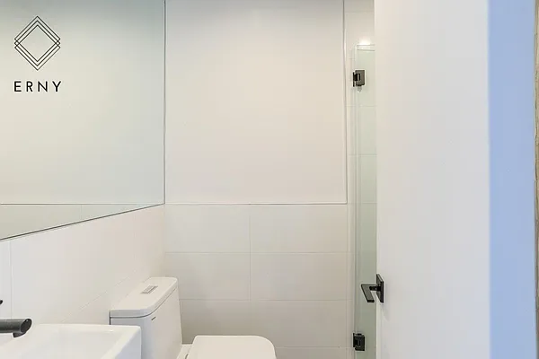 Rented by ERNY LLC | media 39