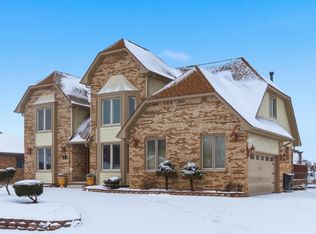 40393 Fordwich Dr, Sterling Heights, MI 48310