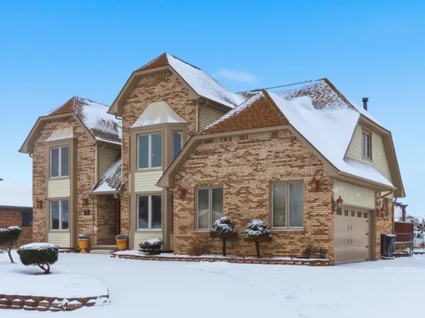 40393 Fordwich Dr, Sterling Heights, MI 48310