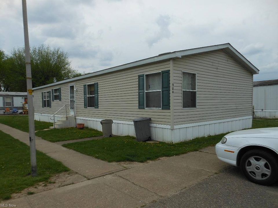 1st image of 204 Watson Ave