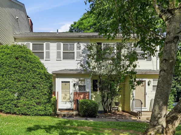 25 Padanaram Road #66, Danbury, CT 06811
