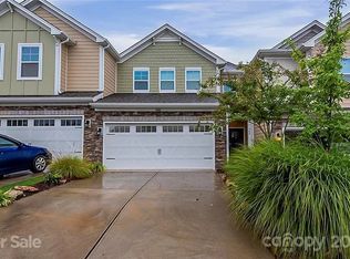 988 Pennington Dr, Lancaster, SC 29720