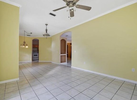 2nd image of 5814 Guenevere Ct