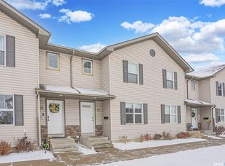 135 Pawlychenko Ln #20, Saskatoon, SK S7V1J8