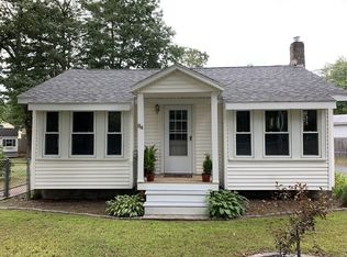 84 Oak Hill Rd, Westford, MA 01886