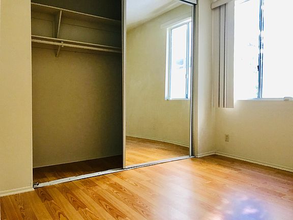 3rd image of 3654 Empire Dr #1033