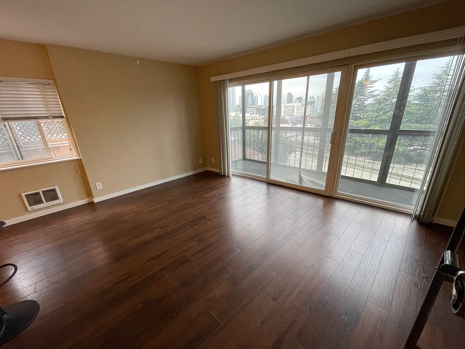 1 bed, 700 sqft, $1,695 — Photo 3
