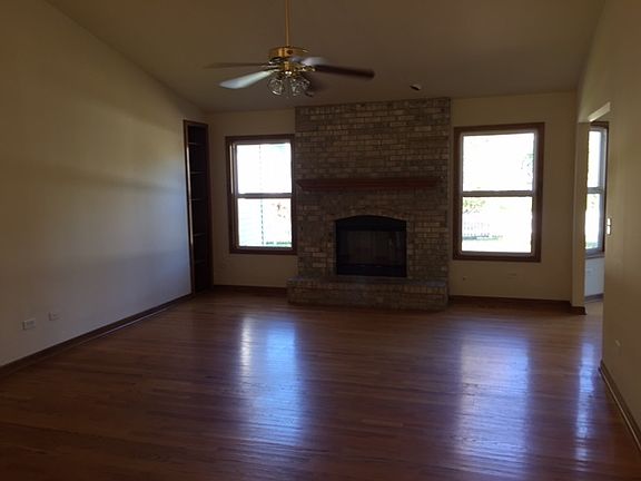 2nd image of 13135 Blackstone Ln