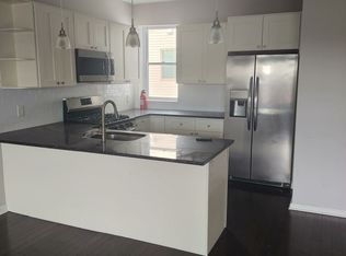 621 E Girard Ave FLOOR 3, Philadelphia, PA 19125