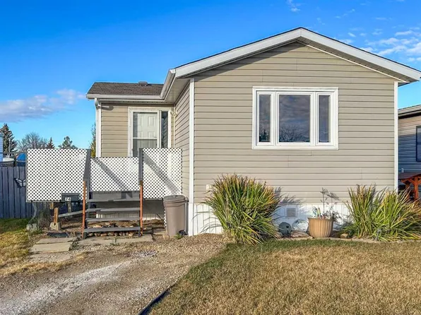 4802 54th Ave #74, Camrose, AB T4V 3A5