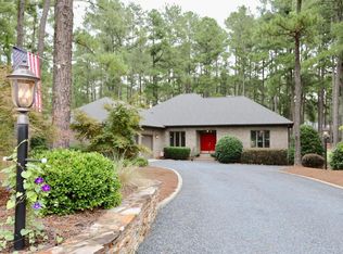 14 Barons Dr, Pinehurst, NC 28374