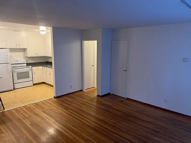 1730 Stuart St — Photo 15
