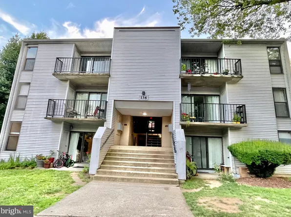 136 Duvall Ln Unit 245-303, Gaithersburg, MD 20877