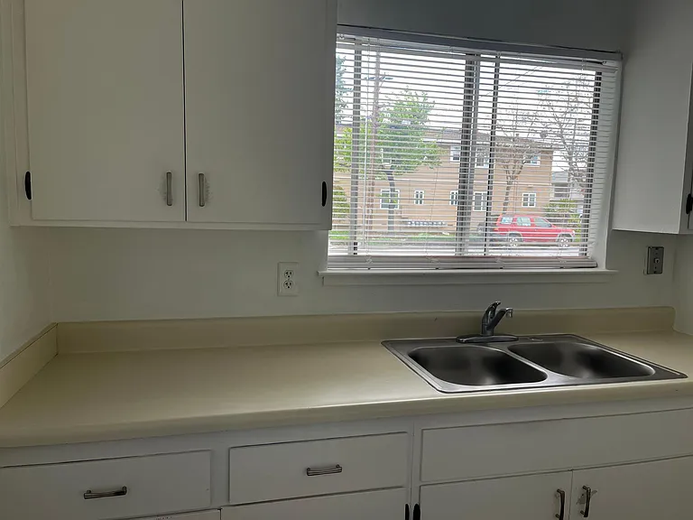 1567 Market St #1 — Photo 10