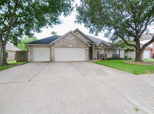 21123 River Court Dr, Katy, TX 77449