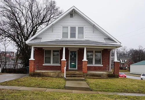 400 N Elm St Photo 1