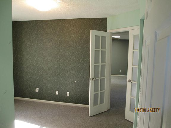 4th image of 2104 Egret Ln