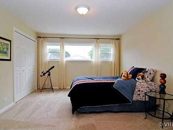 5th image of 1309 Cumberland Cir E