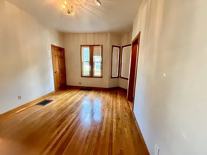 41-43 South St #41 — Photo 3