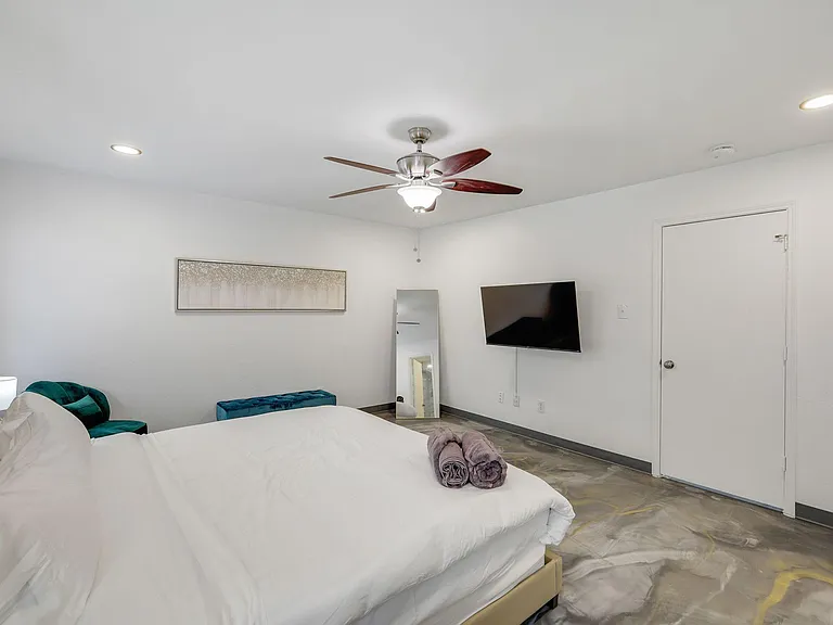 3116 Paolo Dr — Photo 52