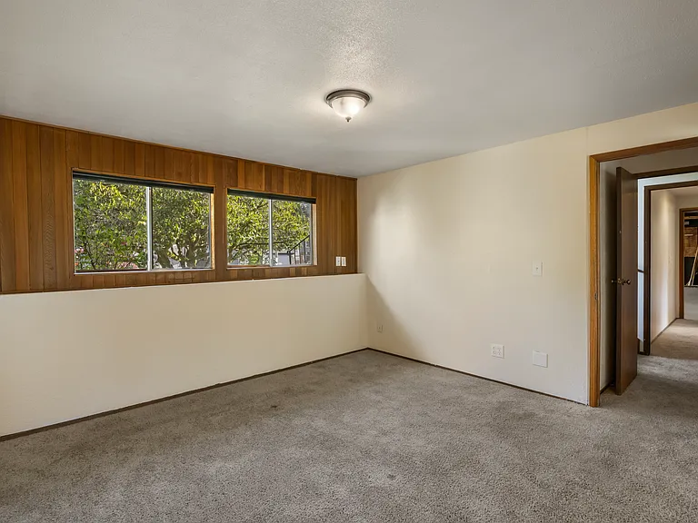 8818 NE 144th St — Photo 15