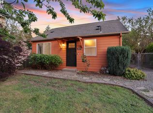 15614 SE Caruthers Ct, Portland, OR 97233