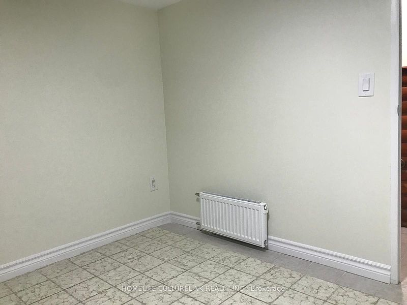 Toronto House for rent - 3 Bedrooms — photo 10