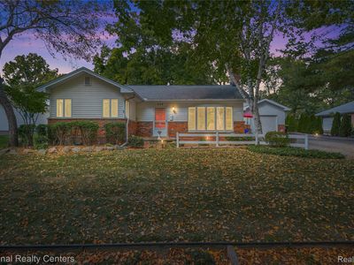 356 Fairbrook St, Northville, MI, 48167