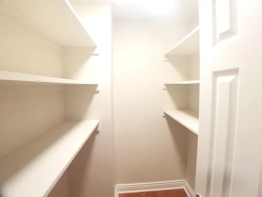 Rented by Area New York | media 11