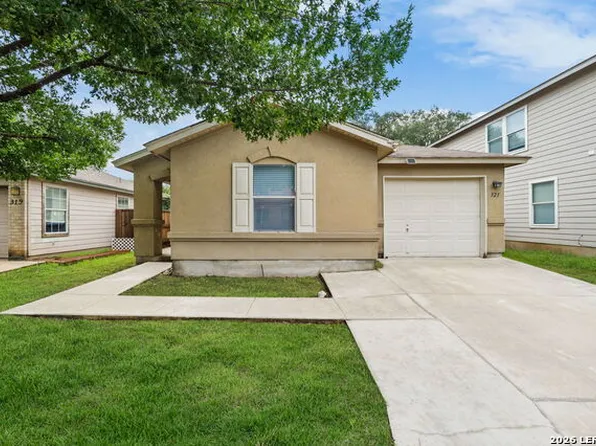 323 Amberdale Oak, San Antonio, TX 78249