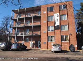 400 Hillside Ct APT 2, East Lansing, MI 48823