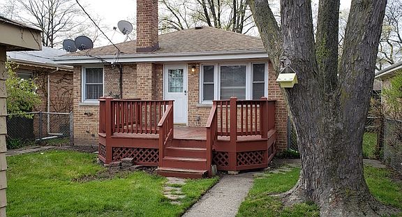 2nd image of 8205 Monticello Ave